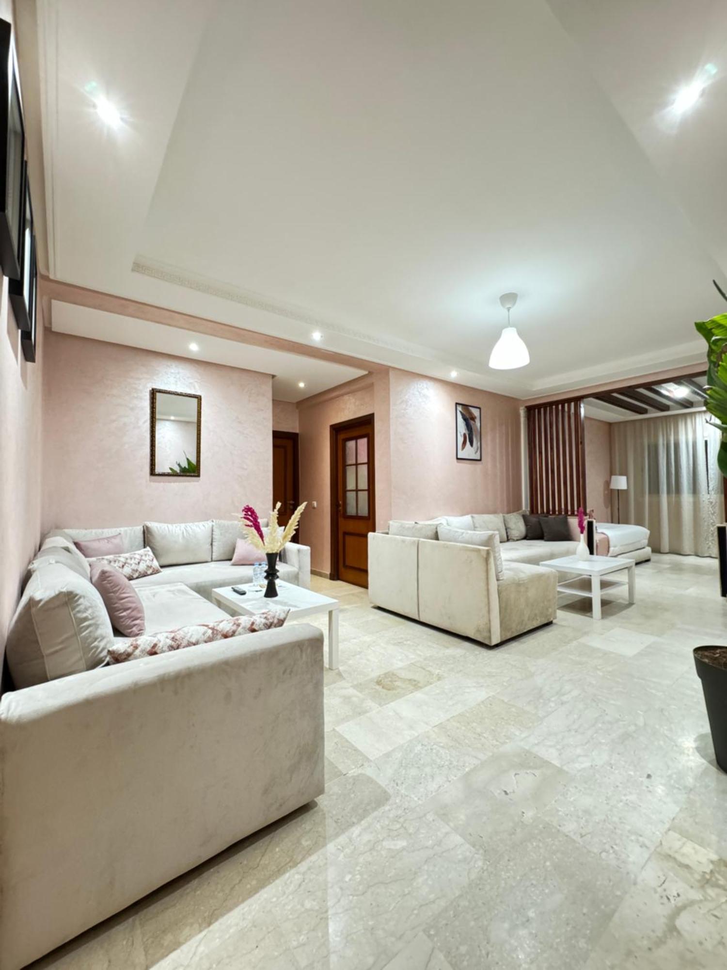 Suitouiss - Agdal 2 - Appartement A 2 Minutes De La Gare De Train Tgv Rabat Eksteriør billede